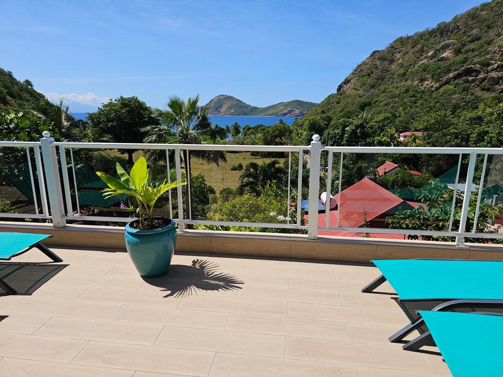 Villa Celyote - Haut De Villa, Vue Mer, A 150M De La Plage Anse Figuier Terre-De-Haut Exterior photo